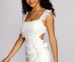 Wrap me in Lace Dress